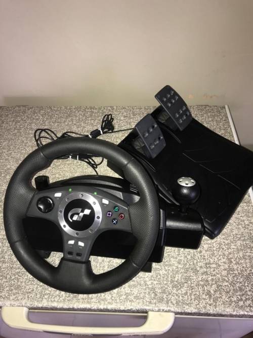 Driving Force Pro G/T Steering Wheel And Paddle Set
