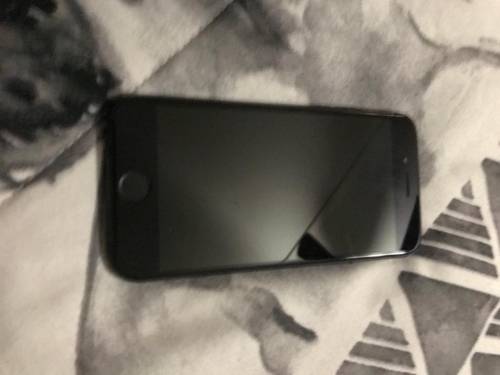 iPhone 7 128gb Please Read