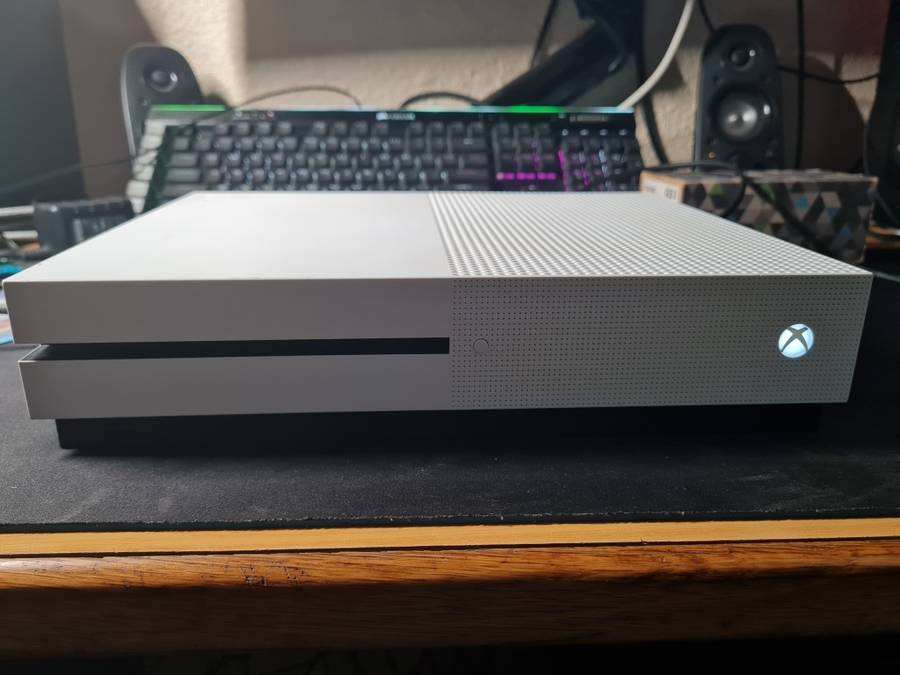 MICROSOFT XBOX ONE S, 1 TB (CONSOLE ONLY) - Fully Tested and working 100%