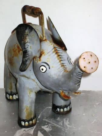 Retro Vintage Metal Elephant Watering Can