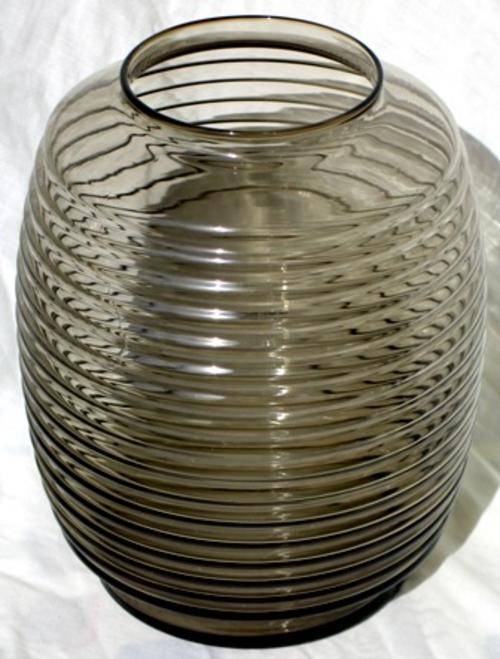 LEERDAM RIBBED 'BARREL' VASE,  DESIGNED BY ANDRIES DIRK COPIER, C1950s (MEDIUM)