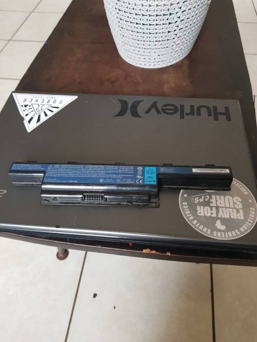 i5 Acer Laptop ( for parts /repair)