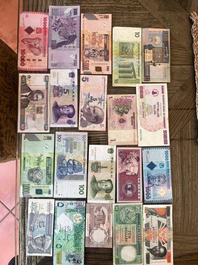 Assortment Bank Notes x 20