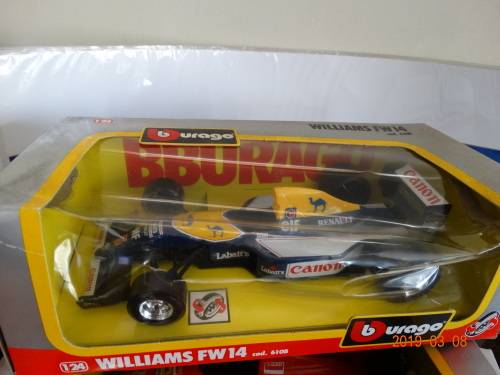 9 X1:24-Model Cars - Ferrari F40, Gemballa , Jag XK120, 3 x F1 etc etc  etc  - Awesome Set-WOW