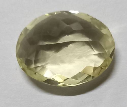 CERTIFIED 2.028 cts - LIGHT YELLOW - CITRINE - OVAL CUT