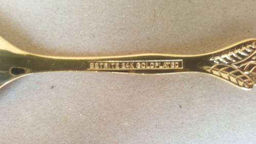 EETRITE - 24K Gold Plated - Desert Fork and Spoon Set in Original Box and packaging - Rose Design