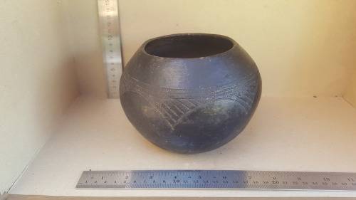 African Zulu Beer Pot -  Black Clay Ukhamba