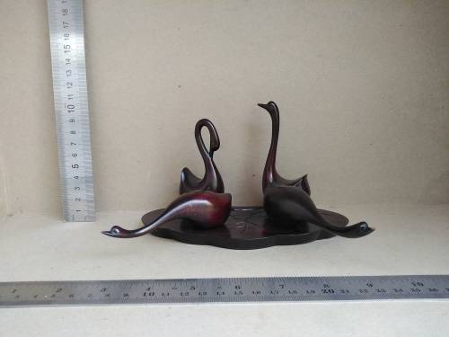 Vintage! - 5 Piece - Majestic  Ebony Wooden Swan Family - Hand Carved On Wooden Base