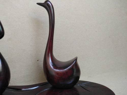 Vintage! - 5 Piece - Majestic  Ebony Wooden Swan Family - Hand Carved On Wooden Base