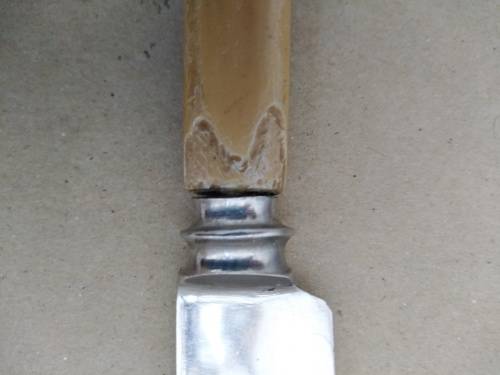 Vintage! - Warranted Sheffield - Ivorine Handle Knife Set