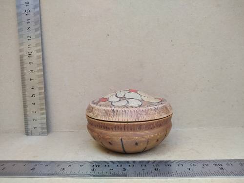 Vintage! Hand Carved - Round Floral - Trinket Box With Lid