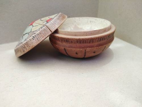 Vintage! Hand Carved - Round Floral - Trinket Box With Lid