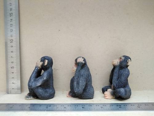 Vintage! Figurine Set Of The Three Wise Monkeys