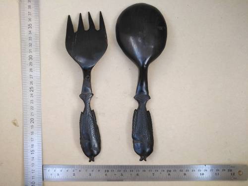 Africana! - Ebony - Set Of Wooden Salad Servers - Fish Handles