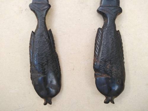 Africana! - Ebony - Set Of Wooden Salad Servers - Fish Handles