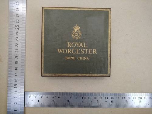 Vintage! England - Royal Worcester -  Bone China - Small Pin Dish With Flowers (In original Box)