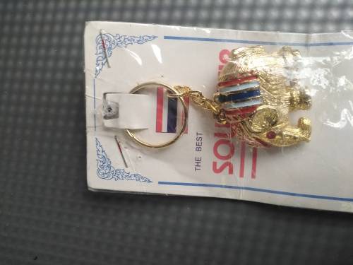 Vintage! Gold Toned Souvenir Elephant Keyring From Thailand