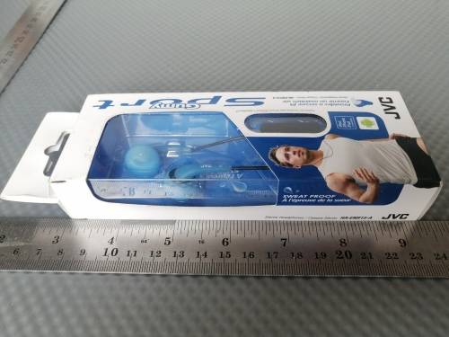 CRAZY R1 - Gymming & Jamming! JVC Gumy Sport Earphones! Secure Fit & Sweat Proof!