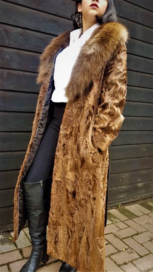 Vintage! 1980`s Mink Coat Deep Rich Chocolate Brown - REDUCED!