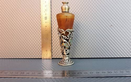 Vintage-Style Butterfly Designed Perfume Bottle Glass.