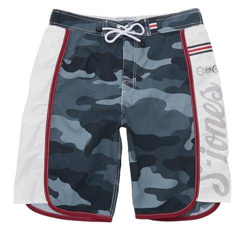 Beach Wear: Men's Camo Print Boardshorts