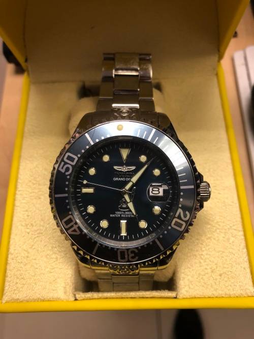 INVICTA GRAND DIVER PRE OWNED GREAT CONDITION BARGAIN