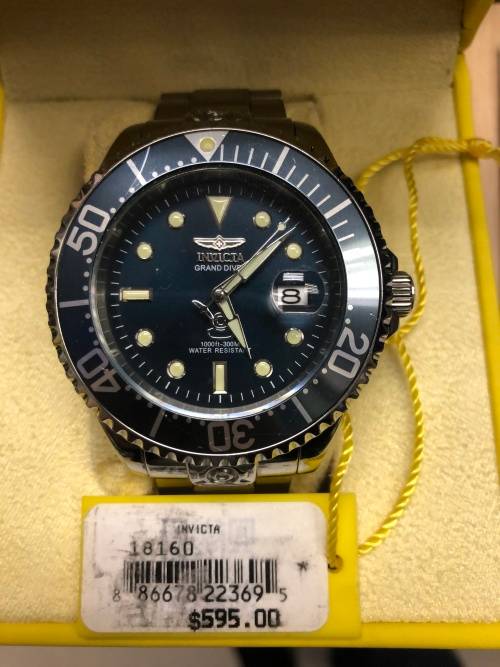 INVICTA GRAND DIVER PRE OWNED GREAT CONDITION BARGAIN