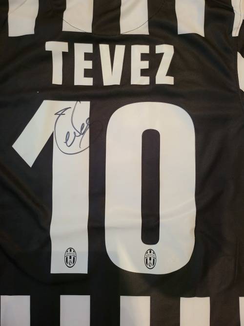 Carlos Tevez Autographed Juventus 2015/2016 Jersey Hand Signed By Carlos Tevez