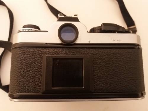 Nikon FE2 SLR 35mm-Nikkor Lense 50mm 1:1,8- 4223793