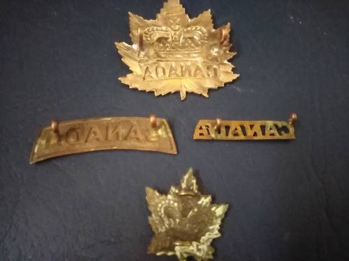 Boer War QVC Canadian General Service Cap Badge 60mm x 55mm ,Collar Tab and two Titles