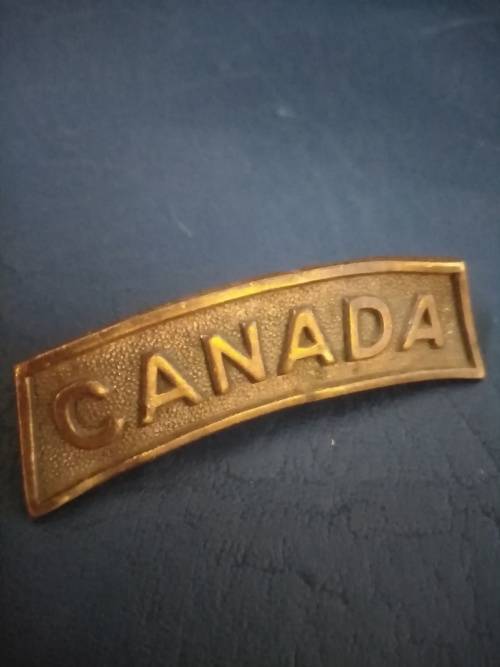 Boer War QVC Canadian General Service Cap Badge 60mm x 55mm ,Collar Tab and two Titles
