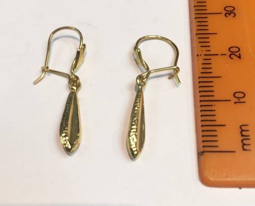 9K /9 carat solid Gold , beautiful Teardrops Dangling earrings, with sheperd hook