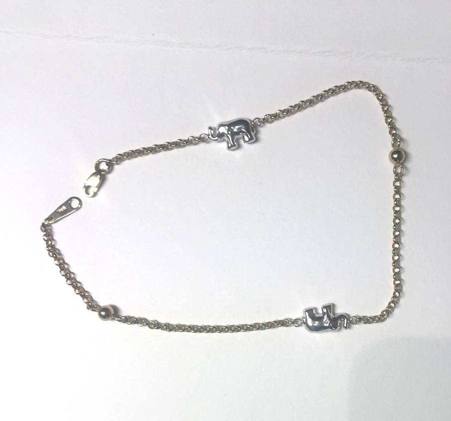 9k solid 9  carat  Gold ---rolo  Link Anklet---  cm. 26 long ----2 white Elephants  wide  mm 7.5