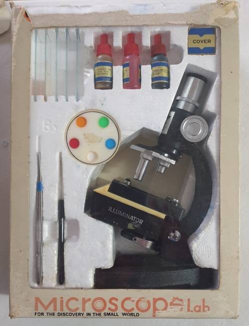 Vintage Microscope Lab Creative Science Illuminator 600X Student Microscope