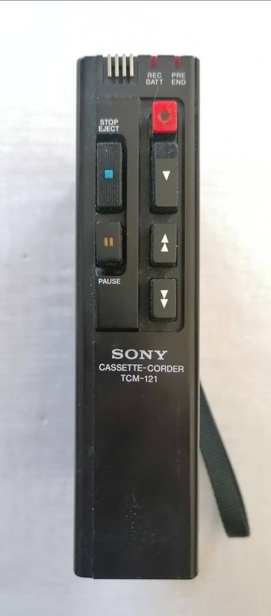 VINTAGE SONY CASSETTE - CORDER. MODEL: TCM-121 (CIRCA 1980`S) TAPE RECORDER/WALKMAN
