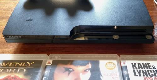 Playstation 3 Slim 500GB Console + Controller + 3 Games - Free Shipping