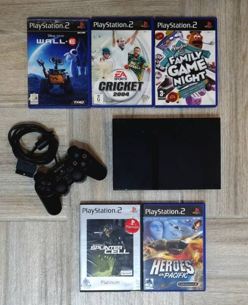 Playstation 2 + 5 Games + Controller + Original Box - Free Shipping