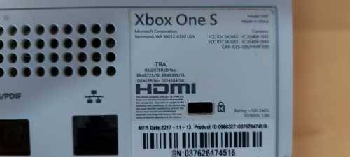 Last one. XBOX ONE S 1TB Console + Controller + Game Excellent working condition