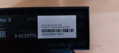 XBOX ONE X 1TB Console + Controller + 5 x Game Excellent working condition