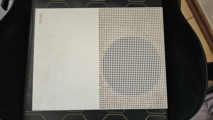 XBOX ONE S 1TB Console. Please read