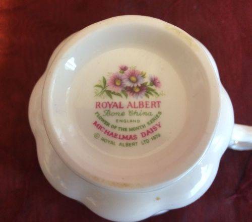 ROYAL ALBERT FLOWER OF THE MONTH - SEPTEMBER DUO