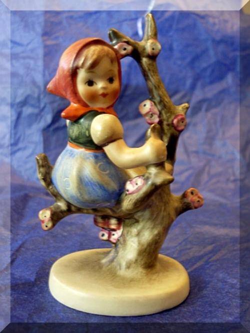 HUMMEL APPLE TREE GIRL