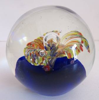 Round Paperweight with Awesome Colour Design