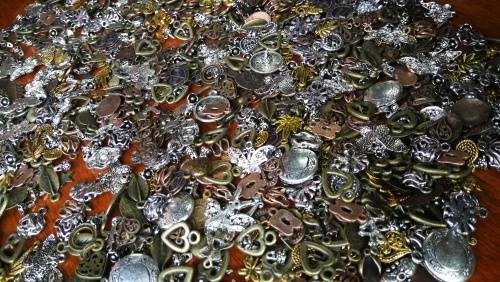 2kg of Beautiful Metal Charms..