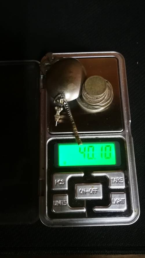 40.5 grams silver..