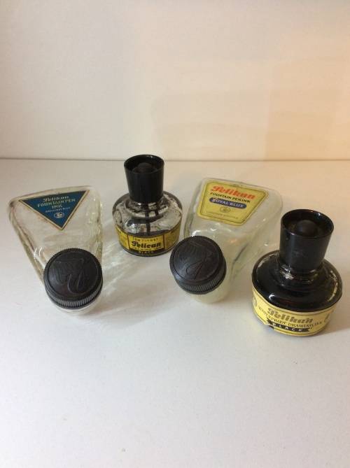 COLLECTION OF OLD GERMAN PELICAN INK BOTTLES - GREAT ADVERTISING PIECE -