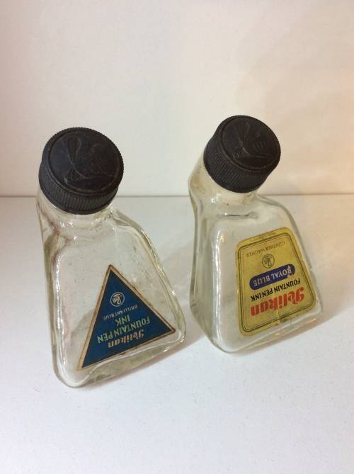 COLLECTION OF OLD GERMAN PELICAN INK BOTTLES - GREAT ADVERTISING PIECE -