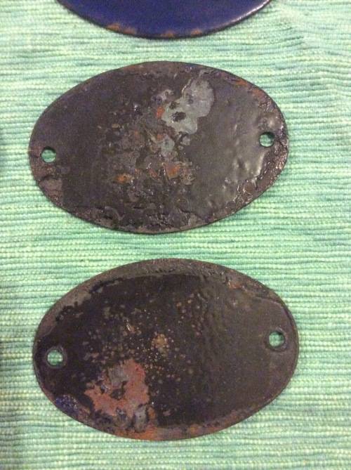 LOT TEN ENAMEL HOUSE NUMBERS - BID PER NUMBER FOR ALL - 8cm wide -  GREAT FIND -