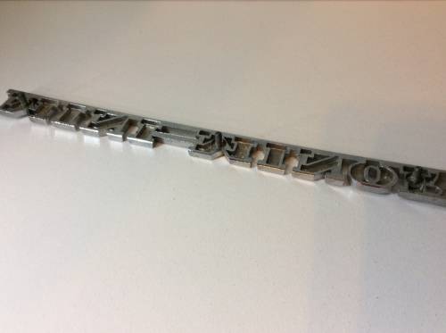 VINTAGE MINI MINOR CAR BADGE - GREAT CONDITION - RARE FIND -