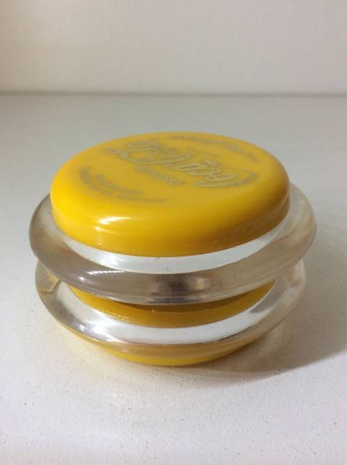 RUSSELL YO YO - MADE IN MEXICO YELLOW WITH GOLD WRITING -